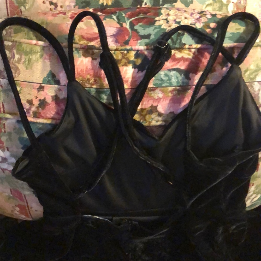 LBD! Black Velvet Spaghetti Strap - Picture 6 of 10